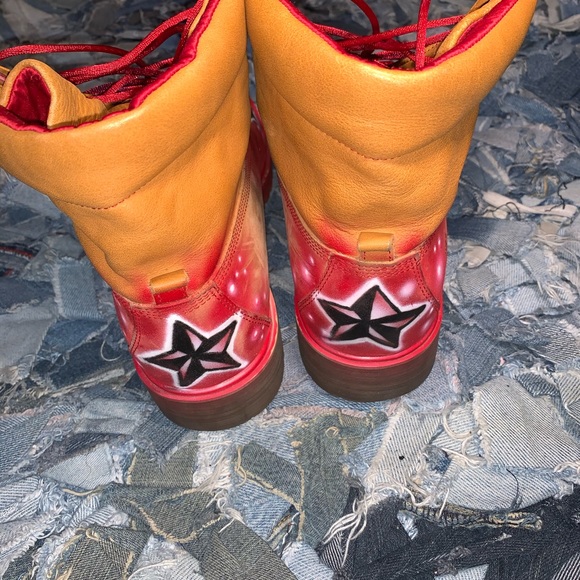 Custom Timberlands - Picture 5 of 7